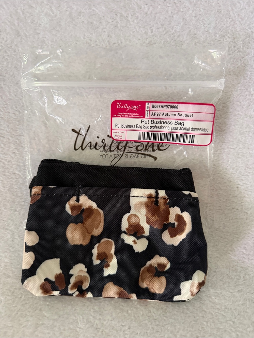 NWT thirty-one Black Autumn Bouquet Pet Business Bag